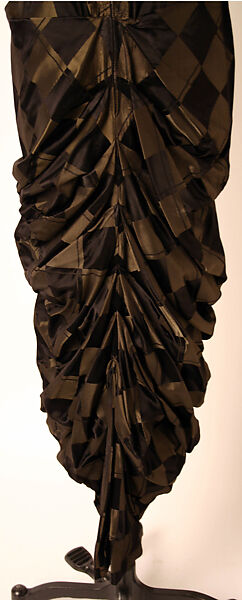 Evening dress, Elsa Schiaparelli (Italian, 1890–1973), silk, metal, French