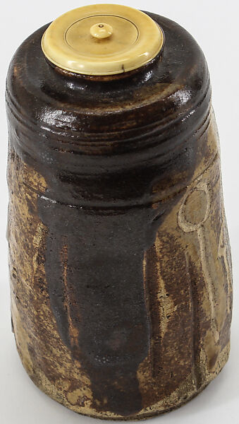 Tea caddy (chaire), Stoneware with underglaze iron-oxide decoration (Mino ware, Oribe type), Japan 