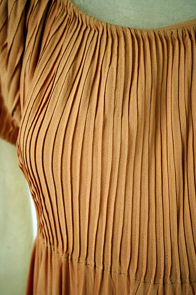 Evening dress, House of Vionnet (French, active 1912–14; 1918–39), silk, French