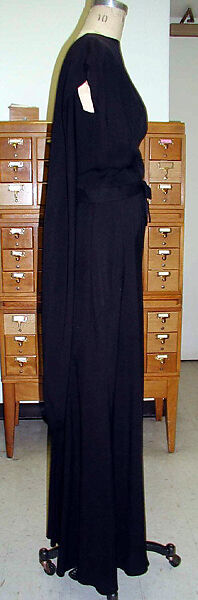 Evening dress, Mainbocher (French and American, founded 1930), silk, French