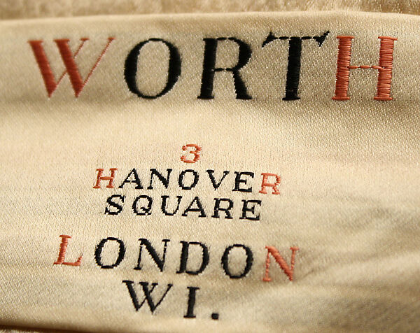 Evening dress, House of Worth (French, 1858–1956), Silk, British