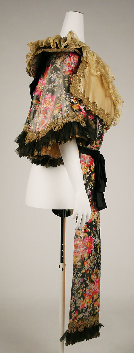 Cape, silk, cotton, metallic thread, probably French