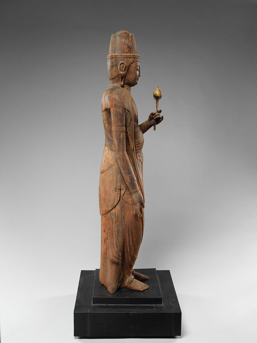 The Bodhisattva Kannon (Avalokiteshvara), Cypress wood; single-block construction (ichiboku-zukuri), Japan