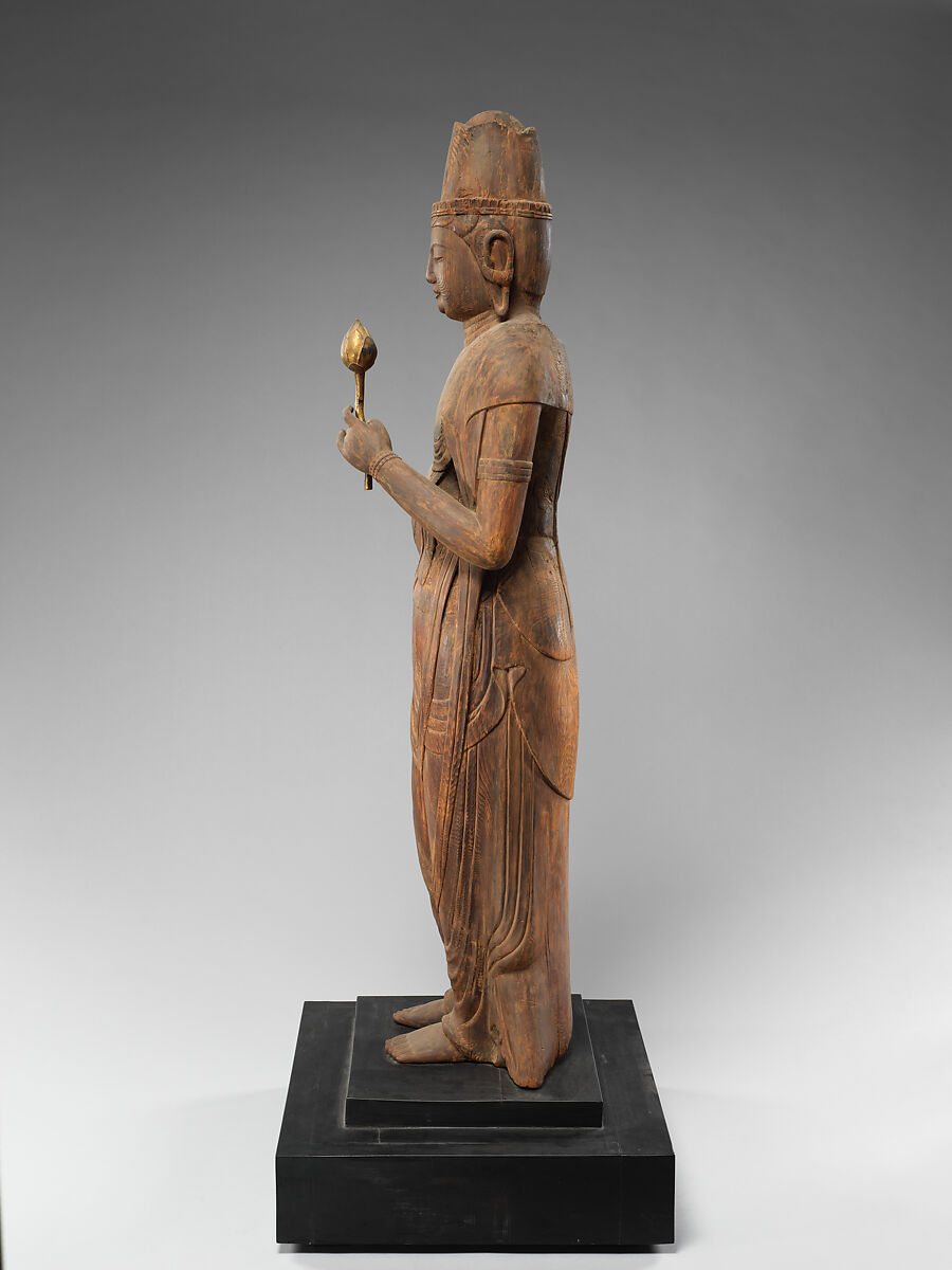The Bodhisattva Kannon (Avalokiteshvara), Cypress wood; single-block construction (ichiboku-zukuri), Japan