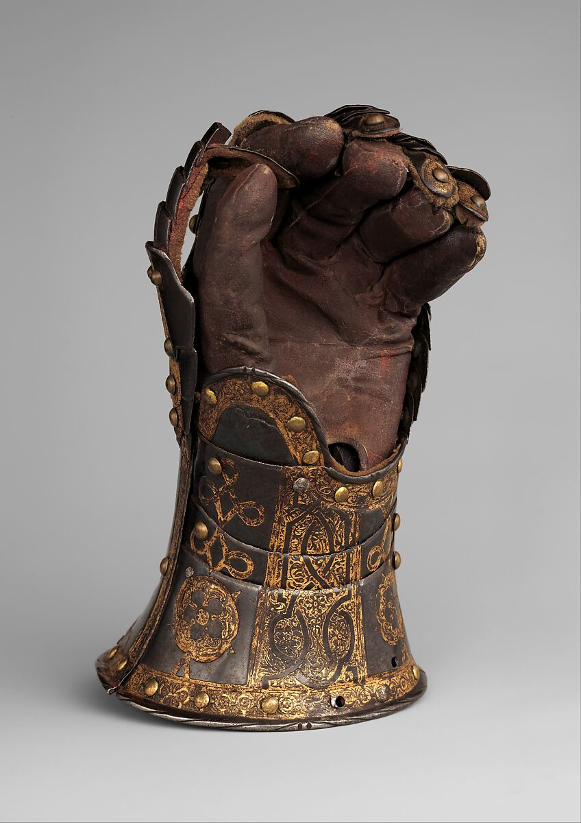 Left Gauntlet of Henry (1594–1612), Prince of Wales, Made under the direction of Jacob Halder (British, master armorer at the royal workshops at Greenwich, documented in England 1558–1608), Steel, gold, leather, textile, British, Greenwich