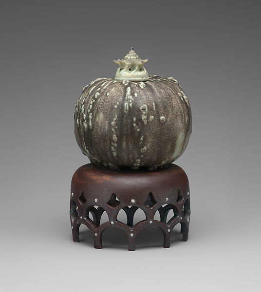 Vase in the form of a gourd on a stand, Taxile Maximin Doat (French, 1851–1938), Hard-paste porcelain, French, Sèvres 