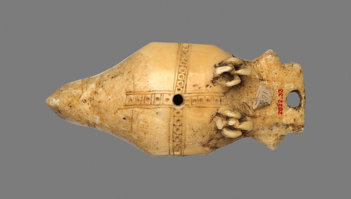 Dove, Walrus ivory, Spanish (?)