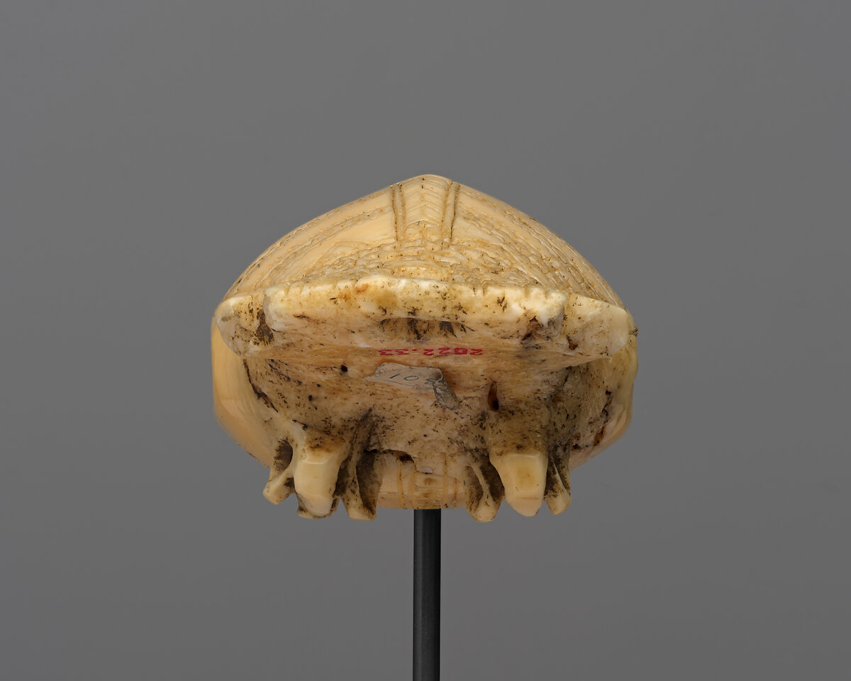 Dove, Walrus ivory, Spanish (?)