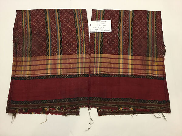 Ensemble, silk, Burma (Haka)