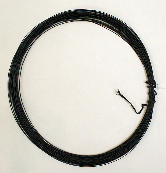 Ensemble, wool
d) reed, Burma (Kachin)