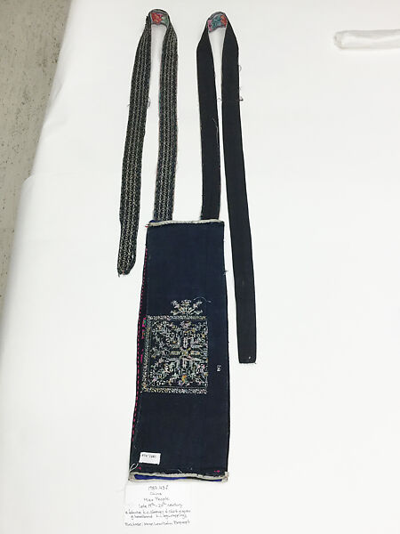 Ensemble, (a–c, e–i) cotton
(d) bast fiber, China (Miao)