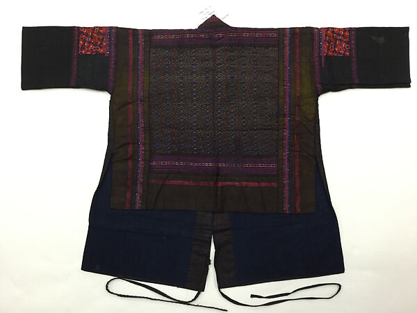 Ensemble, (a, b) cotton
(c) silk, cotton, China (Hmong)