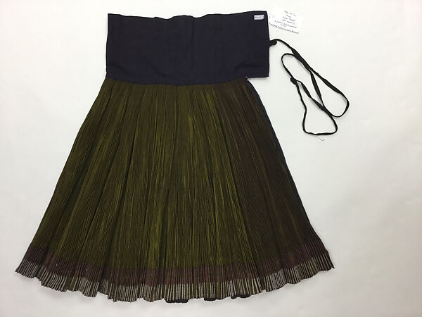 Ensemble, (a–c) cotton
(d) silk, cotton, China (Miao)