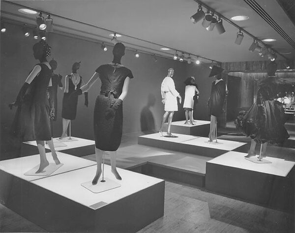 Cocktail dress, House of Balenciaga (French, founded 1937), silk, French