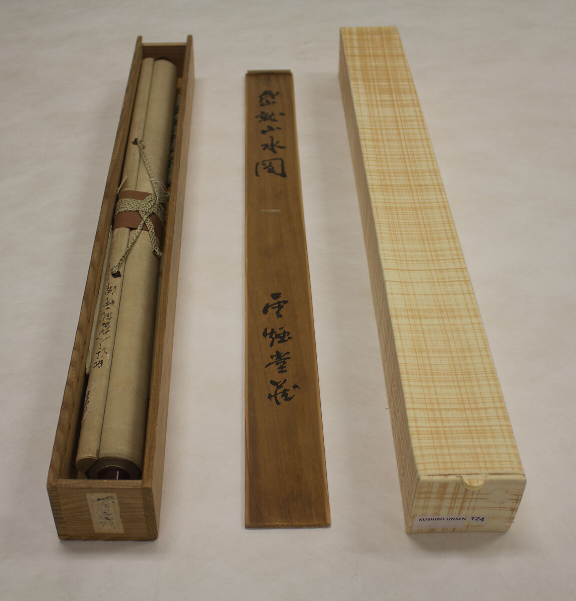 Viewing a Waterfall, Kushiro Unsen 釧雲泉 (Japanese, 1759–1811), Hanging scroll; ink and color on paper, Japan