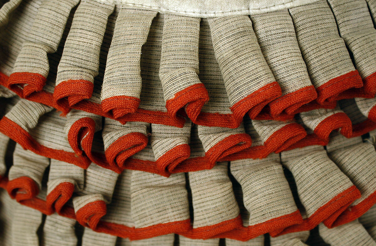 Bustle, [no medium available], European