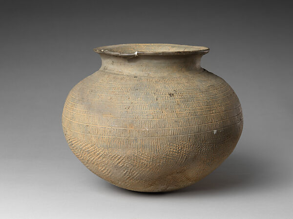 Jar with short neck, Stoneware, Korea