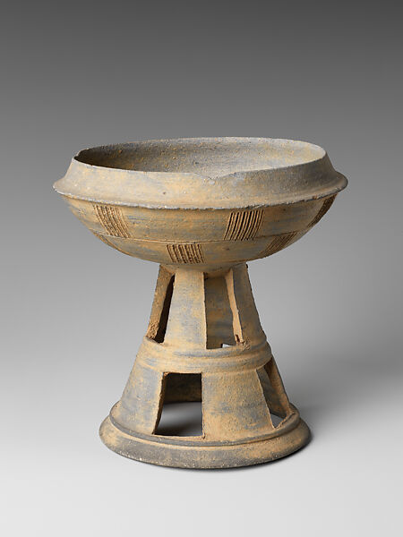 Pedestal dish, Stoneware, Korea