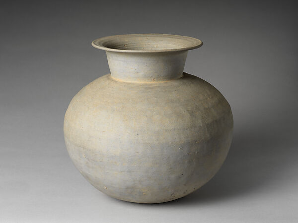 Jar with long neck 긴목항아리 長頸壺, Stoneware, Korea 
