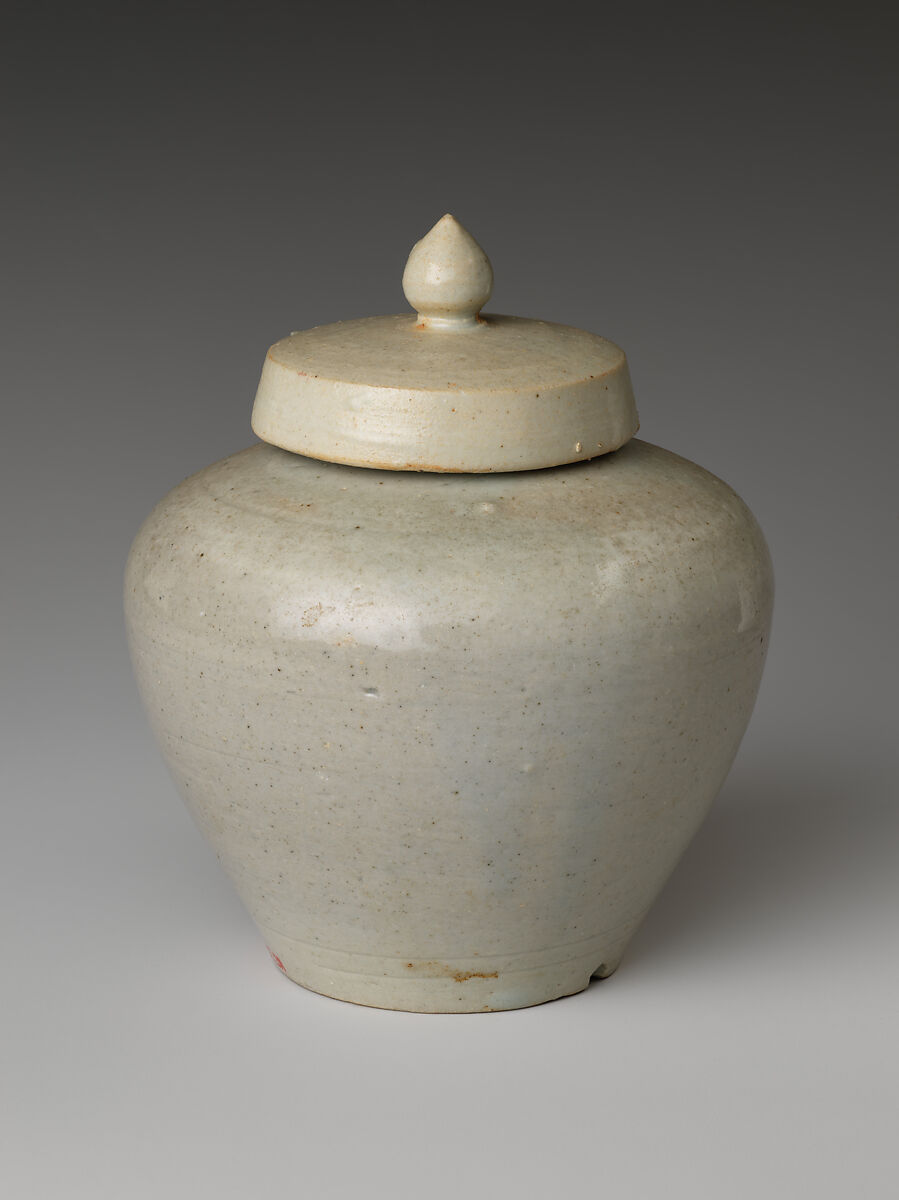 Covered jar, Porcelain, Korea 