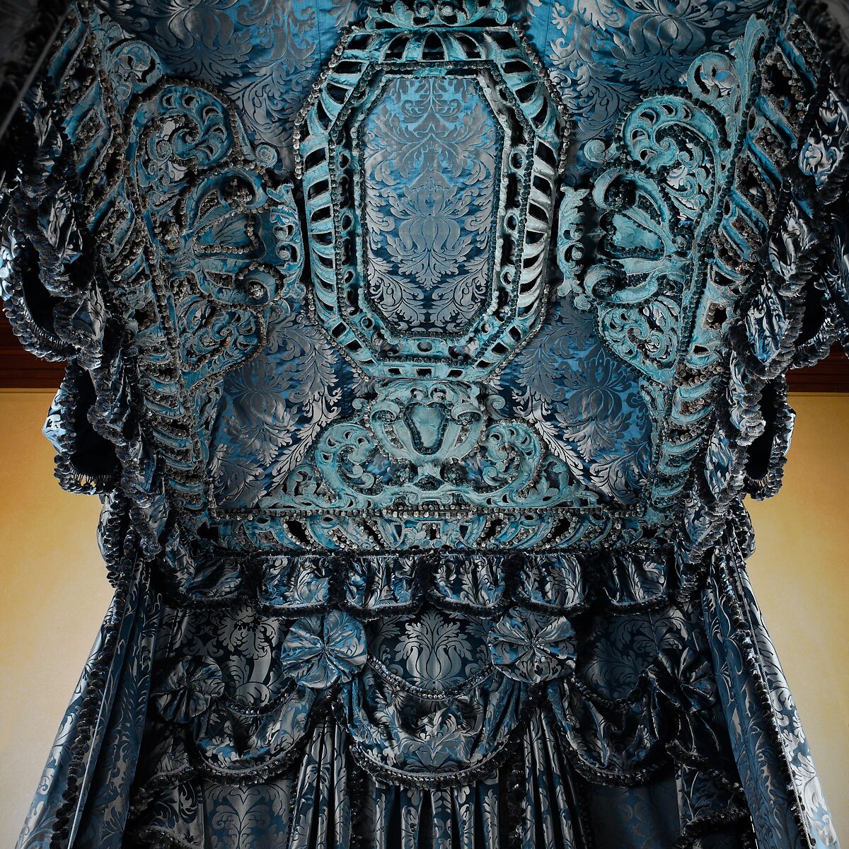 Reproduction hangings for state bed from Hampton Court, Herefordshire, Blue silk damask, British