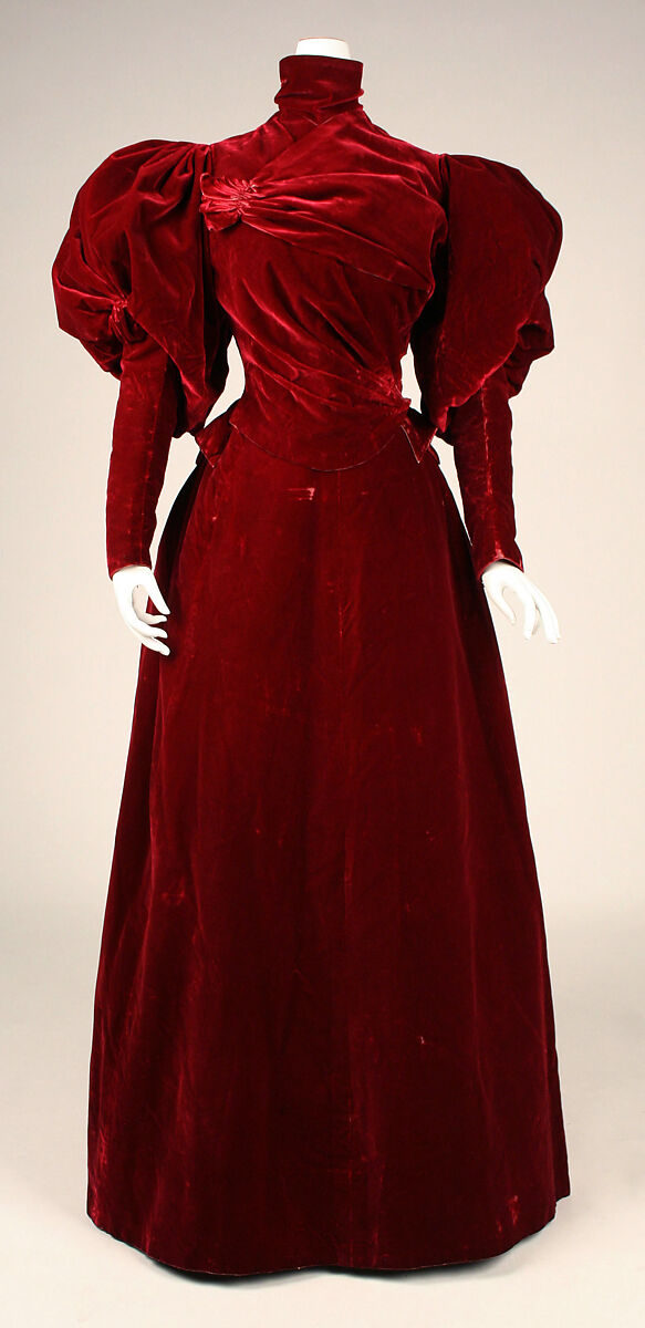 Evening dress, House of Worth (French, 1858–1956), silk, French
