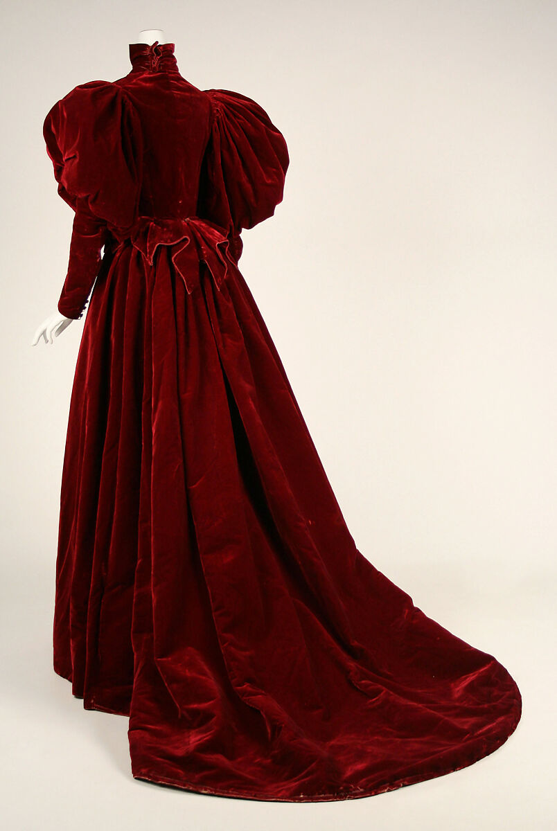 Evening dress, House of Worth (French, 1858–1956), silk, French