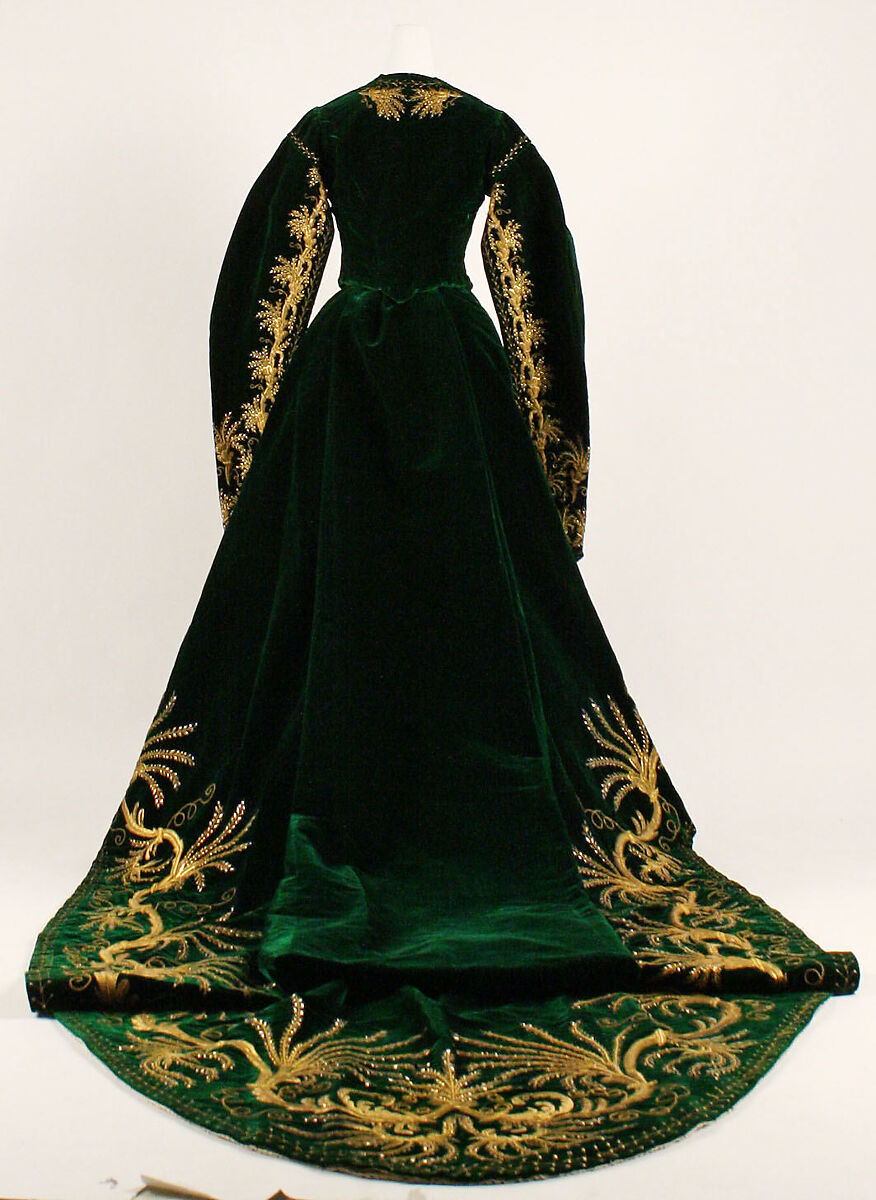 Court robe, silk, metallic threads and paillettes, Russian