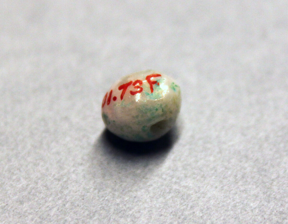 Bead, Stone (?)