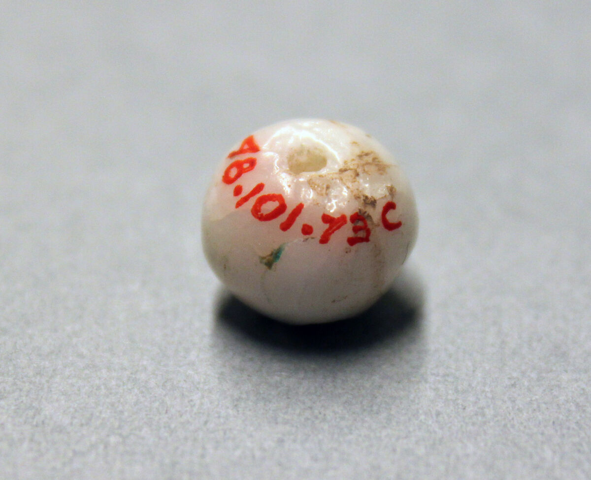 Bead, Stone (?)