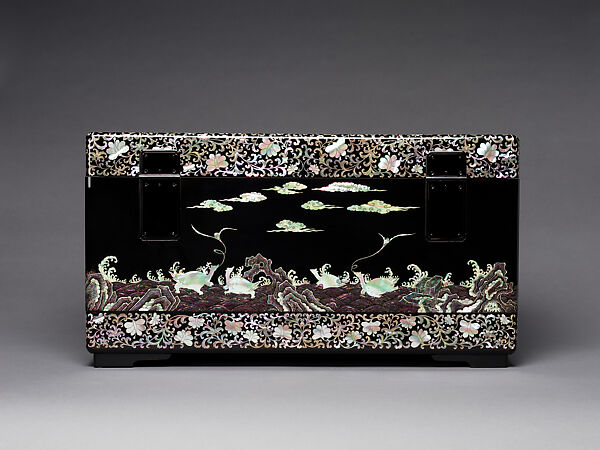Box decorated with the Ten Symbols of Longevity, Sohn Daehyun (Korean, born 1949), Ottchil lacquer, wood, hemp, and mother-of-pearl, Korea