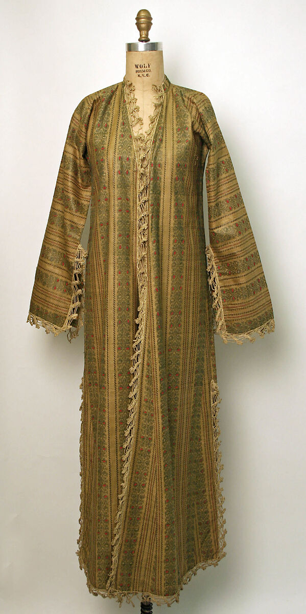 Uçetek Entari, Cotton, silk, metal wrapped thread; embroidered 