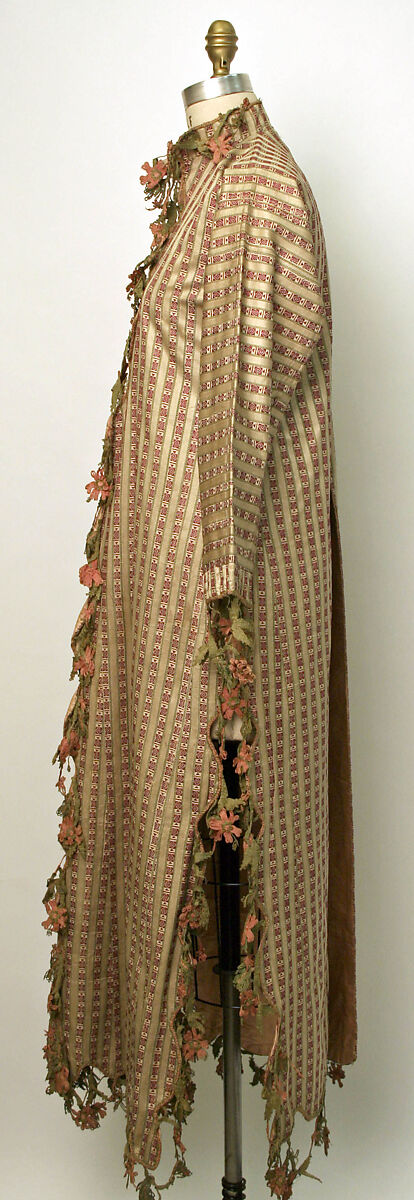 Dort Etek Entari, Silk