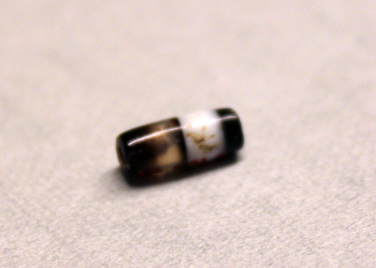 Bead, Agate; cut and drilled