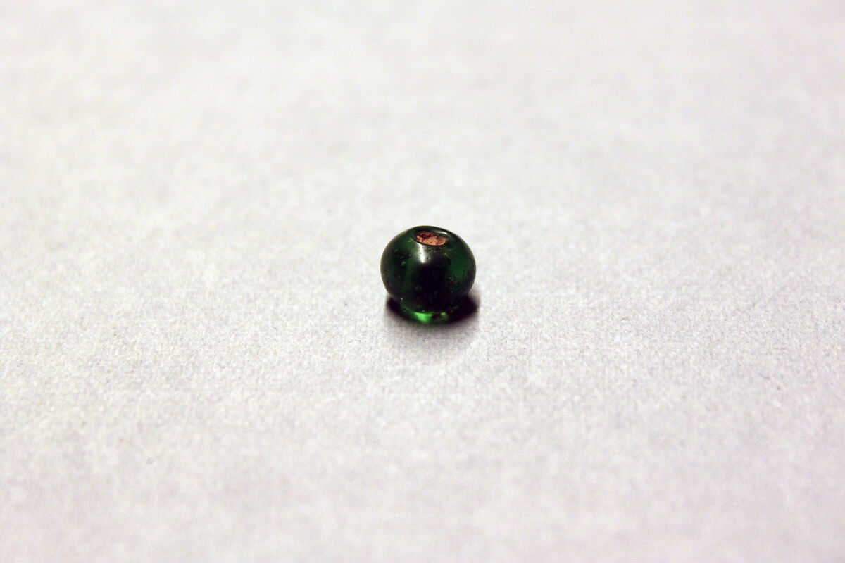 Beads, Glass; drilled