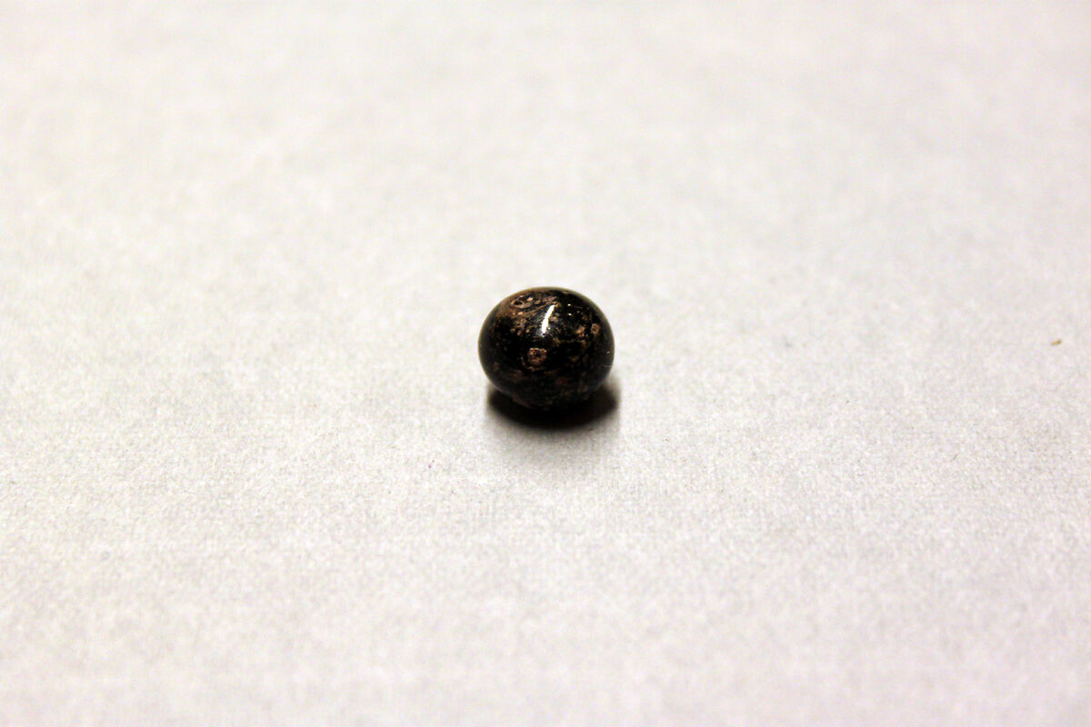 Beads, Glass; drilled