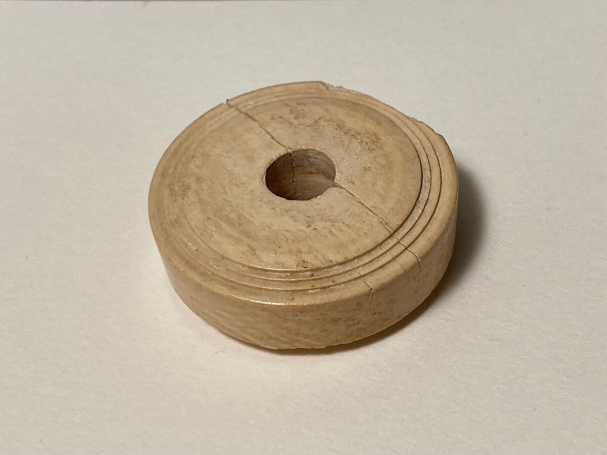 Bead, bone 