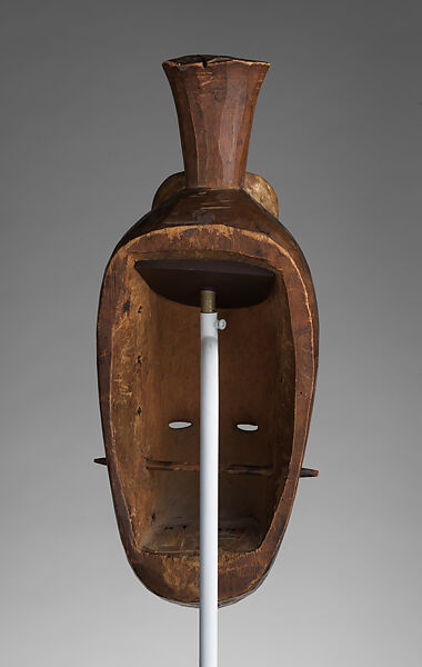 Palani Gu(?) face mask, Guro artist, Wood, pigment, Guro
