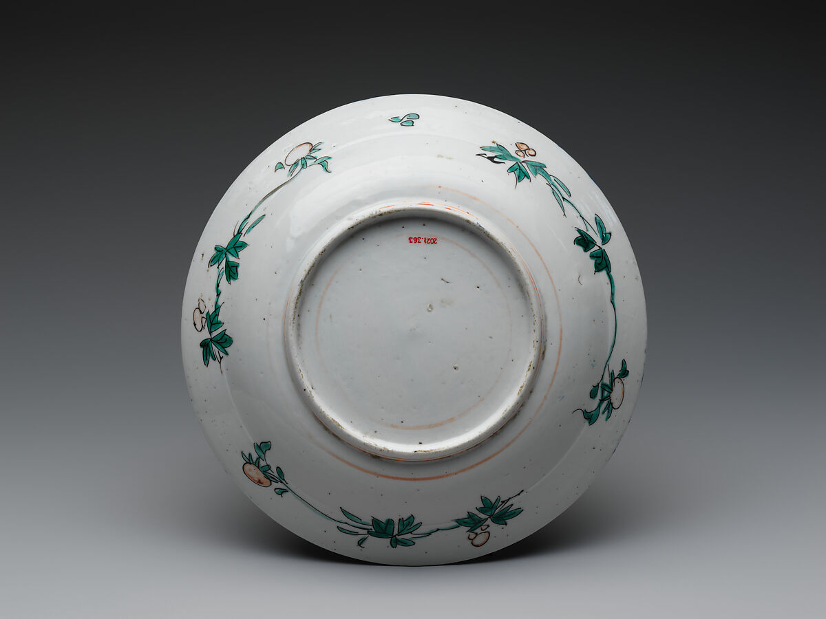 Dish with flowers and auspicious motifs, Porcelain with overglaze polychrome enamels, Japan