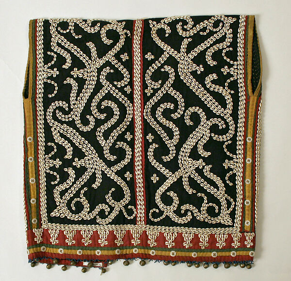 Ensemble, Cotton, shells, glass, wool, linen, metal, Maloh people