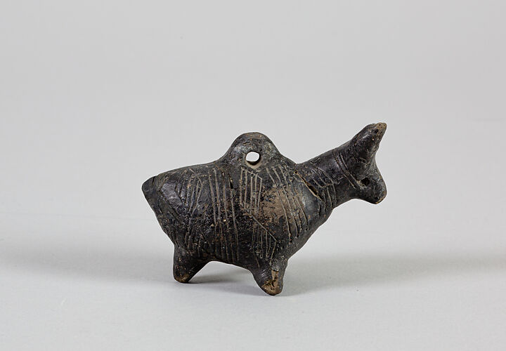 Terracotta askos in the shape of a quadruped