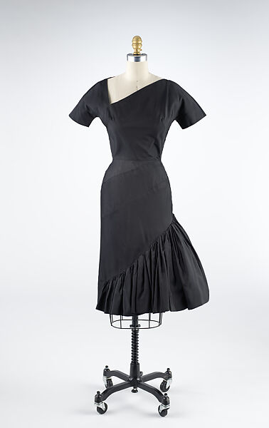 Dress, Madame Grès (Germaine Émilie Krebs) (French, Paris 1903–1993 Var region), silk, French 