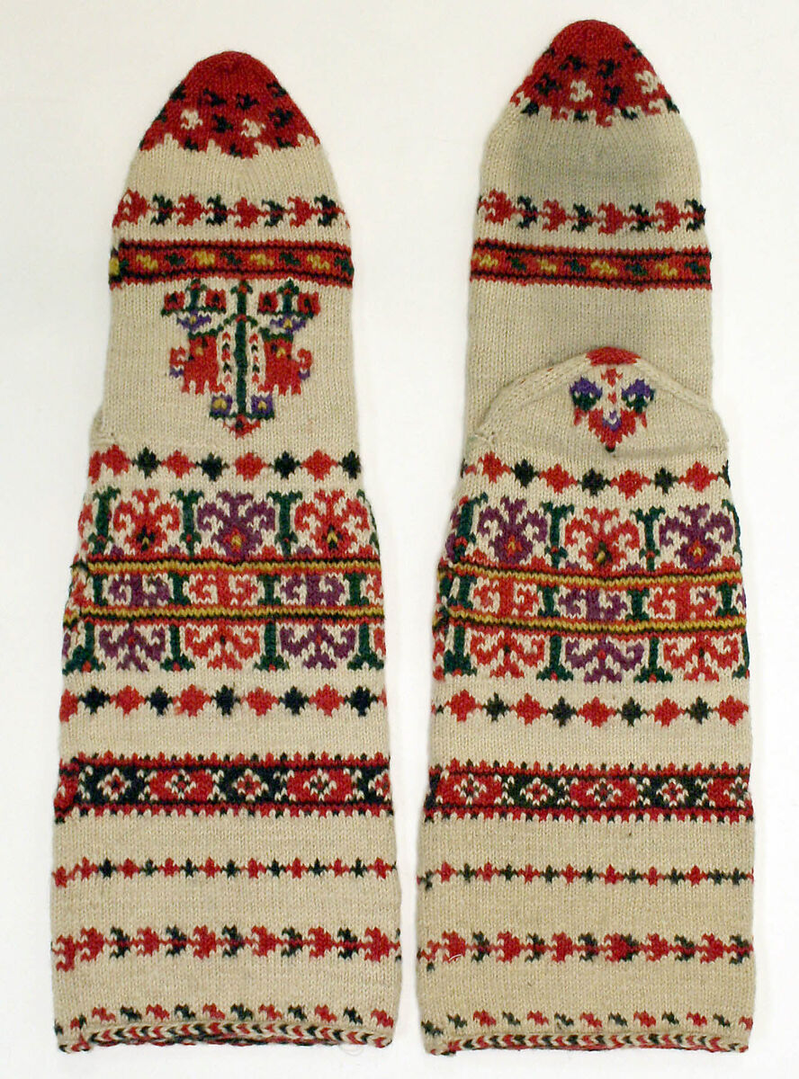 Ensemble, wool, cotton, wood