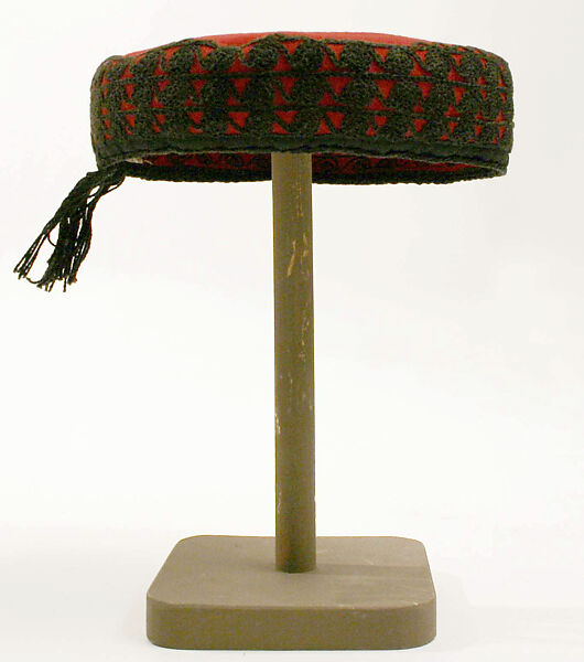 Ensemble, linen (?), wool, lace, metal, metallic thread, silk, European, Eastern