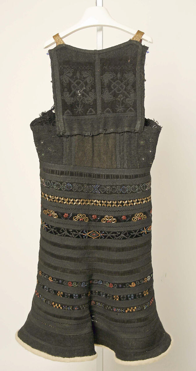 Ensemble, wool, cotton, metallic thread, ramie, animal skin, glass