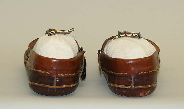 Ensemble, wool, cotton, silk, ramie, leather