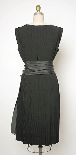 Cocktail dress, House of Balenciaga (French, founded 1937), silk, French