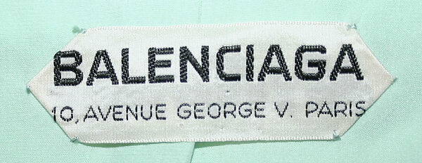 Evening ensemble, (a–d) House of Balenciaga (French, founded 1937), silk; (a-d) glass beading, metallic thread, French