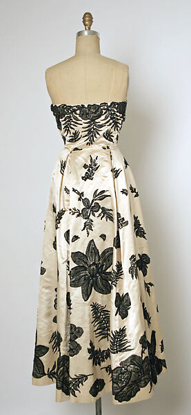 Evening ensemble, House of Balenciaga (French, founded 1937), silk, French