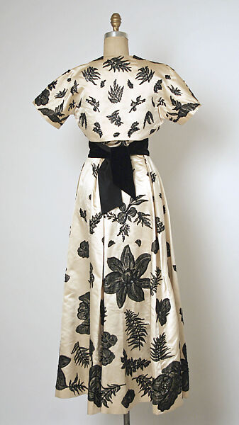 Evening ensemble, House of Balenciaga (French, founded 1937), silk, French